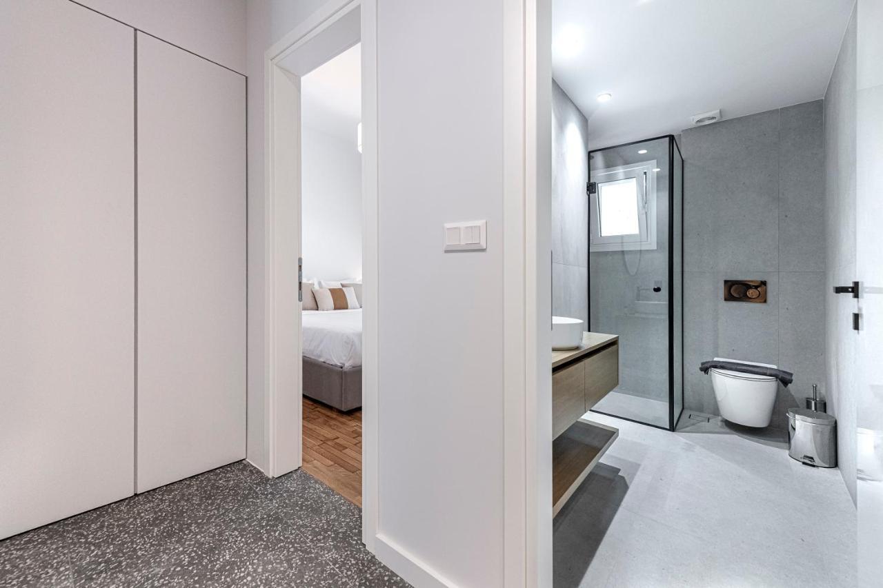 Phaedrus Living: Luxury Flat Panormou