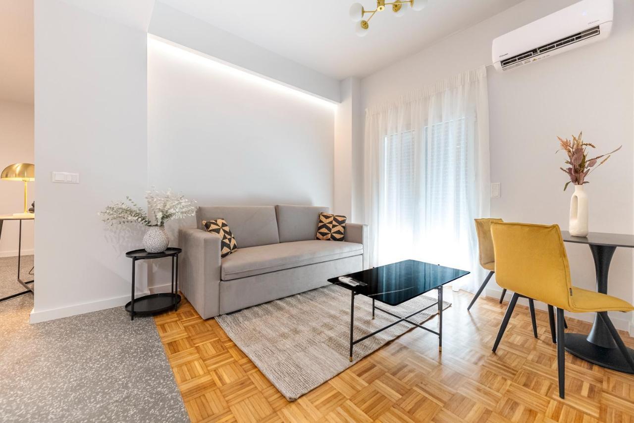 Apartment Phaedrus Living: Luxury Flat Panormou *