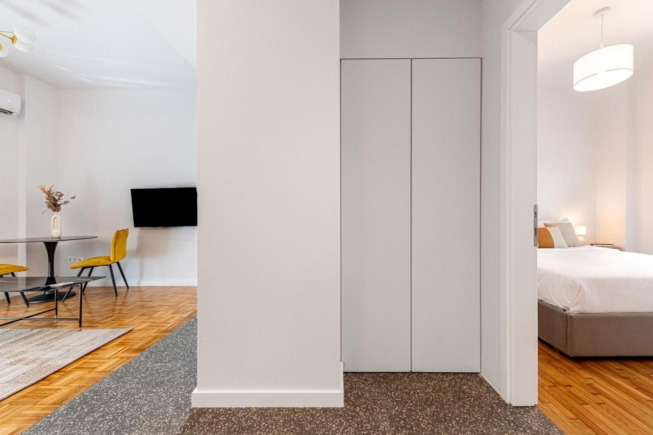 Phaedrus Living: Luxury Flat Panormou *
